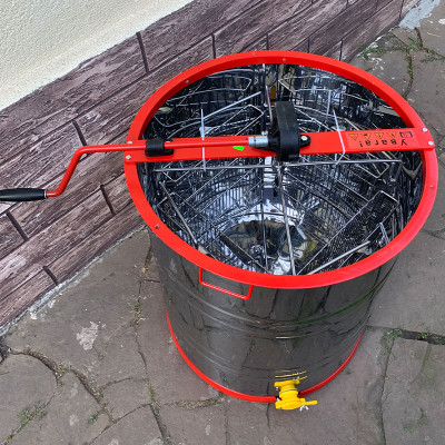 Медогонка 4х рамочная поворотная нержавеющая сталь Aisi430 с Эл. приводом 12в 100 ват кран пласт.